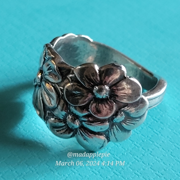 Antique Vintage Forget Me Not Spoon Ring in Sterling Silver Luxury Designer - Picture 10 of 16